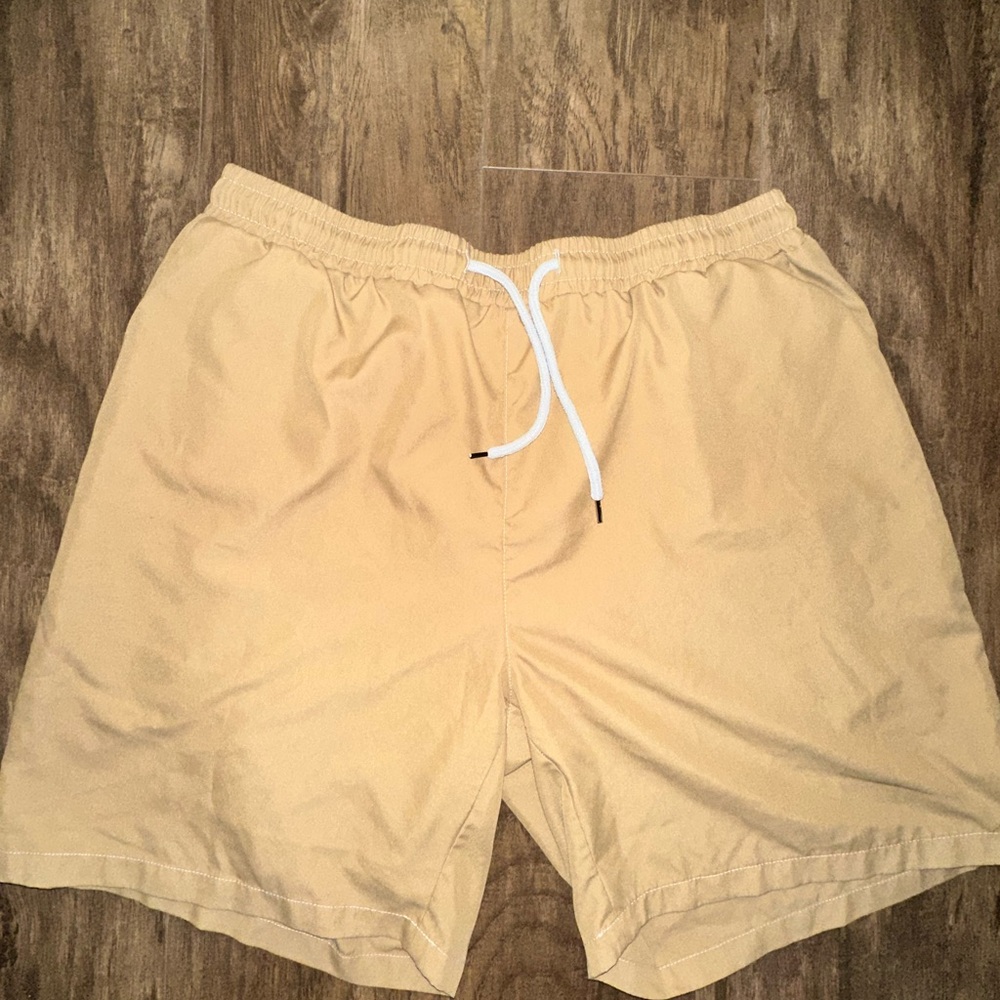 SHEIN Beige Elastic Waist Shorts